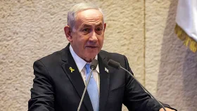 আয়াতুল্লাহ খামেনিকে হত্যার মাধ্যমে শেষ হবে যুদ্ধ!