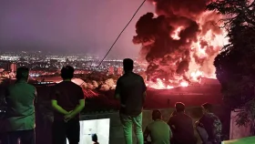 ইসরাইলের বিভিন্ন শহরে ইরানের হামলা শুরু