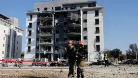 ইরানি ক্ষেপণাস্ত্র উৎক্ষেপণ প্ল্যাটফর্মে হামলা, কমান্ডার নিহত