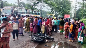 মানিকগঞ্জে সড়ক দুর্ঘটনায় মোটরসাইকেল আরোহী নিহত 