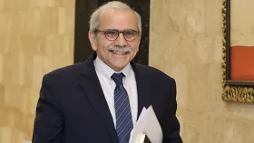 কাতারে ইরানের হামলা, মাঝআকাশে আটকা পড়েন লেবাননের প্রধানমন্ত্রী