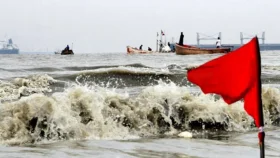 সাগরে লঘুচাপ সৃষ্টি, ৬০ কিমি বেগে ঝড়ের আভাস