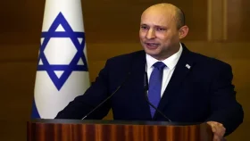 নেতানিয়াহুকে ক্ষমতাচ্যুত করতে আবারও রাজনীতিতে ফিরছেন বেনেট!