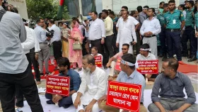 এনবিআরে আজও চলছে শাটডাউন কর্মসূচি