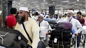 হজ শেষে দেশে ফিরেছেন ৭৬৭৬৮ হাজি