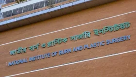 গাজীপুরে গ্যাস লিকেজের আগুন, একই পরিবারের পাঁচজন দগ্ধ