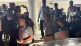 মাইলস্টোন কলেজে অবরুদ্ধ, ৯ ঘণ্টা পর বের হলেন দুই উপদেষ্টা-প্রেস সচিব