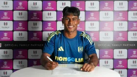 বাংলাদেশি বংশোদ্ভূত ফুটবলার ফারহান ইংলিশ ক্লাবে