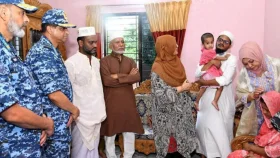 নিহত পরিবারের সঙ্গে বিমানবাহিনী প্রধানের সাক্ষাৎ, সহায়তার আশ্বাস