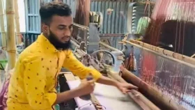 মুখ থুবড়ে পড়েছে আড়াইহাজারের তাঁত শিল্প