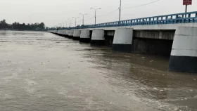তিস্তার পানি বিপৎসীমার উপরে, শত শত পরিবার পানি বন্দী