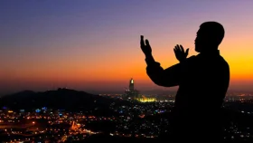 নবীজির দেওয়া সফল জীবনের পাঁচ অমূল্য উপদেশ 