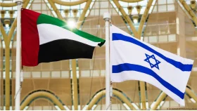 আরব আমিরাত থেকে কূটনীতিকদের ফিরিয়ে নিচ্ছে ইসরায়েল