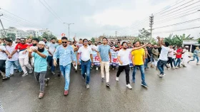 স্বৈরাচার পতনের বর্ষপূর্তি রূপগঞ্জে যুবদলের বিজয় মিছিল