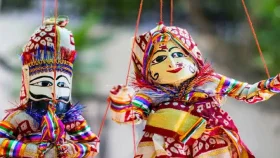 হারিয়ে যাচ্ছে বাঙালির ঐতিহ্যবাহী পুতুল নাচ