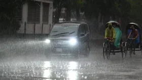 আট বিভাগে বজ্রসহ বৃষ্টির আভাস  