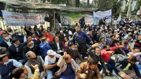 ঢাকায় এমপিওভুক্ত শিক্ষকদের বড় জমায়েত ১৩ আগস্ট