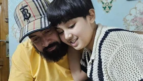 এবার শাকিবের স্টোরিতে আব্রাম খান জয়, ‘মিস ইউ পাপা’