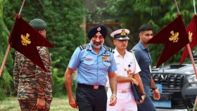 পাকিস্তানের ছয়টি বিমান ভূপাতিত করার দাবি ভারতের 