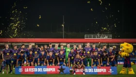 কোমোকে কাঁদিয়ে ট্রফি পুনরুদ্ধার করলো বার্সেলোনা