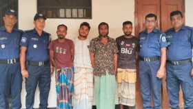 তারাগঞ্জে দুজনকে পিটিয়ে হত্যার ঘটনায় গ্রেপ্তার ৪