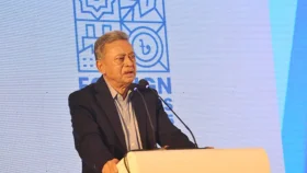 নির্বাচনের খবরে বিনিয়োগকারীরা বিনিয়োগের প্রস্তুতি নিচ্ছেন: আমীর খসরু