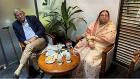 চিকিৎসার জন্য সস্ত্রীক সিঙ্গাপুর যাচ্ছেন মির্জা ফখরুল