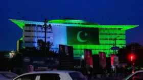 করাচিতে স্বাধীনতা দিবস উদযাপনে ফাঁকা গুলি, নিহত ৩