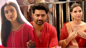 প্রাক্তনকে পাশে বসিয়ে বর্তমানের নামে পুজা দিলেন দেব