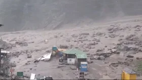 জম্মু-কাশ্মীরে আকস্মিক বন্যায় নিহত ৩৮