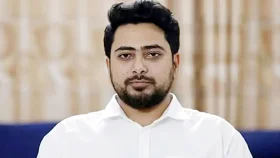 শেখ মুজিব জাতির পিতা নন, স্বাধীনতা অর্জনে অবদান আছে: নাহিদ ইসলাম