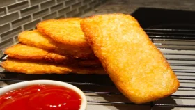 ম্যাকডোনাল্ডস স্টাইলে হ্যাশ ব্রাউন বানানোর সহজ রেসিপি