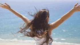 ভালো থাকতে নিজেকে পরিবর্তন করুন