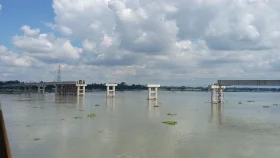 সোনাহাটে সেতুর কাজ ৭ বছরে ৫০ শতাংশ