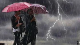 ঝড়ের আভাস ৭ জেলায়