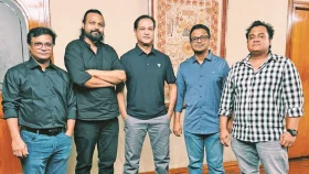 ১৭ বছর পর যুক্তরাষ্ট্রে গান গাইবেন আসিফ আকবর