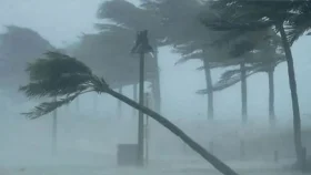 নদীবন্দরে সতর্কতা, বজ্রসহ বৃষ্টির আশঙ্কা