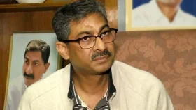 রাজনীতি হবে সেবা ও সম্মানের জন্য: এ্যানি