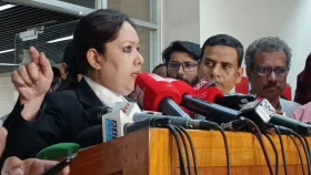 ১৫ বছর লড়ে এখন নিজ দলের কর্মীদেরই ধাক্কা খাই: রুমিন ফারহানা