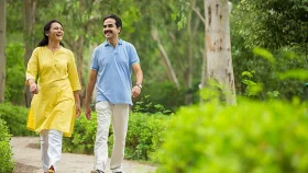 রাতের খাবারের পর হাঁটার স্বাস্থ্য উপকারিতা