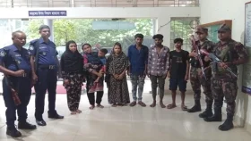 শেরপুর সীমান্তে মানব পাচারকারীসহ ৭ বাংলাদেশি আটক
