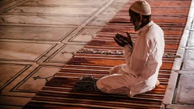 প্রত্যেক ফরজ নামাজের পর ছোট্ট যে আমল করবেন