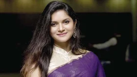 এবার নতুন পরিচয়ে মিথিলা