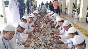 পাগলা মসজিদের দানবাক্সে মিললো ৩২ বস্তা টাকা