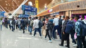 বাংলাদেশিসহ ১০৪ বিদেশিকে মালয়েশিয়ায় প্রবেশে বাধা