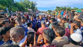 গোবিন্দগঞ্জে বাসের ধাক্কায় নারী নিহত, প্রতিবাদে মহাসড়ক অবরোধ