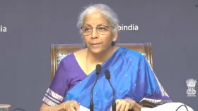 অর্থনীতিকে চাঙ্গা করতে ভারতে নতুন শুল্কনীতি