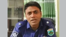 গাজীপুরে বাসচাপায় নওগাঁ জেলা ডিবির ওসি নিহত