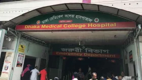 রাজধানীতে বাস-সিএনজি সংঘর্ষে নিহত ২