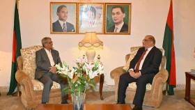 মির্জা ফখরুলের সঙ্গে পাকিস্তানি হাইকমিশনারের সাক্ষাৎ